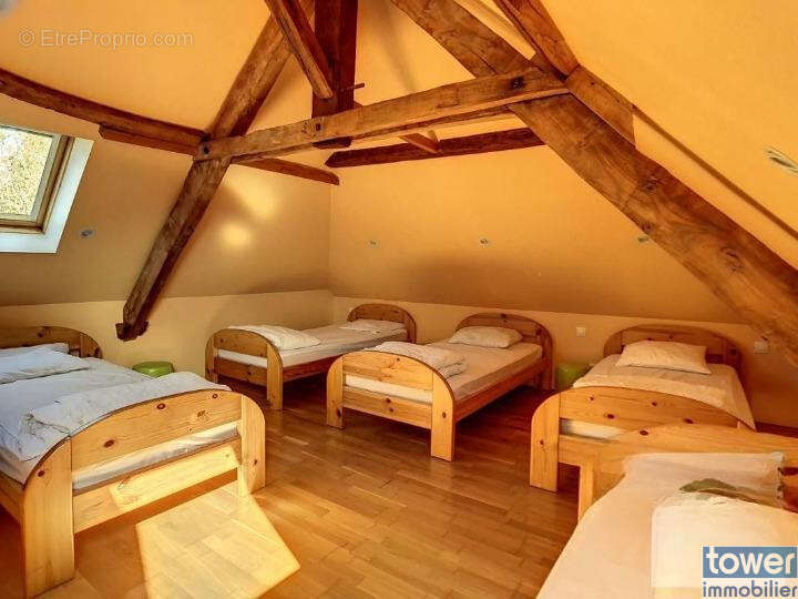 Maison à AMBEYRAC
