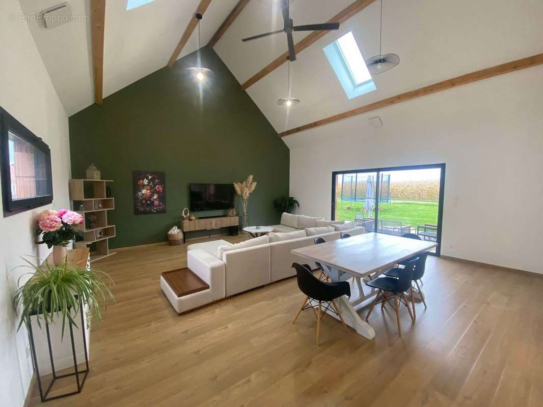 Maison à CHALON-SUR-SAONE