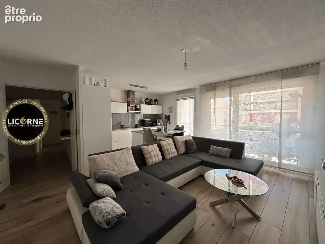Appartement 63 m² à Marseille-15e  - photo 3