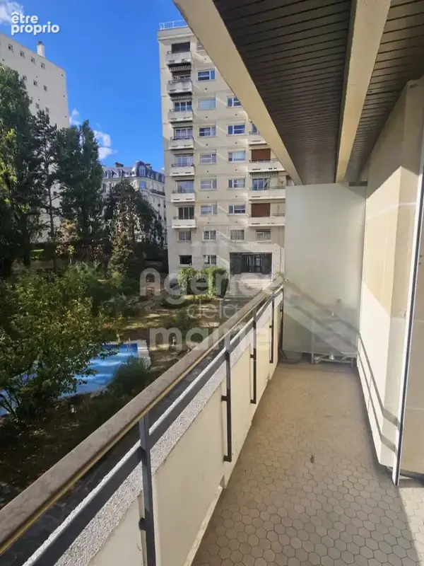 Grand 3 pièces dans une résidence arborée - photo 6