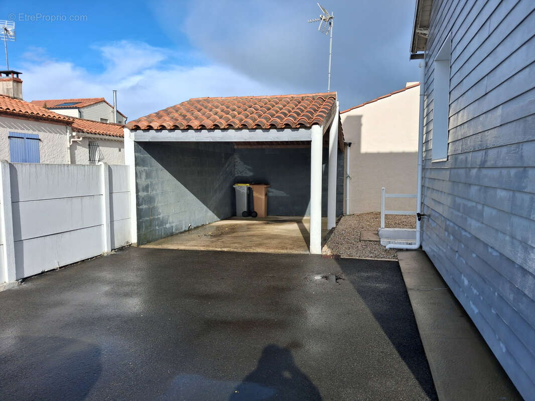 Maison à SAINT-VINCENT-SUR-JARD