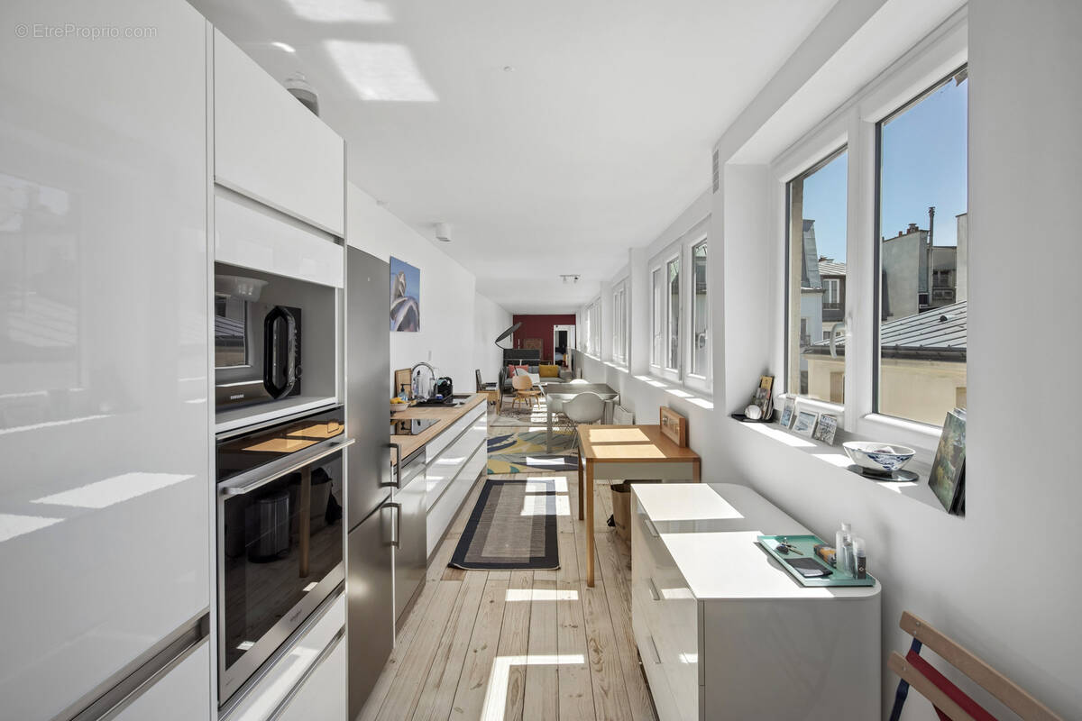 Appartement à PARIS-2E