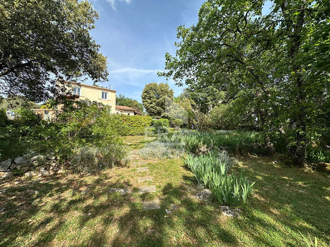 Maison 160m² à saint-maximin-la-sainte-baume - photo 2