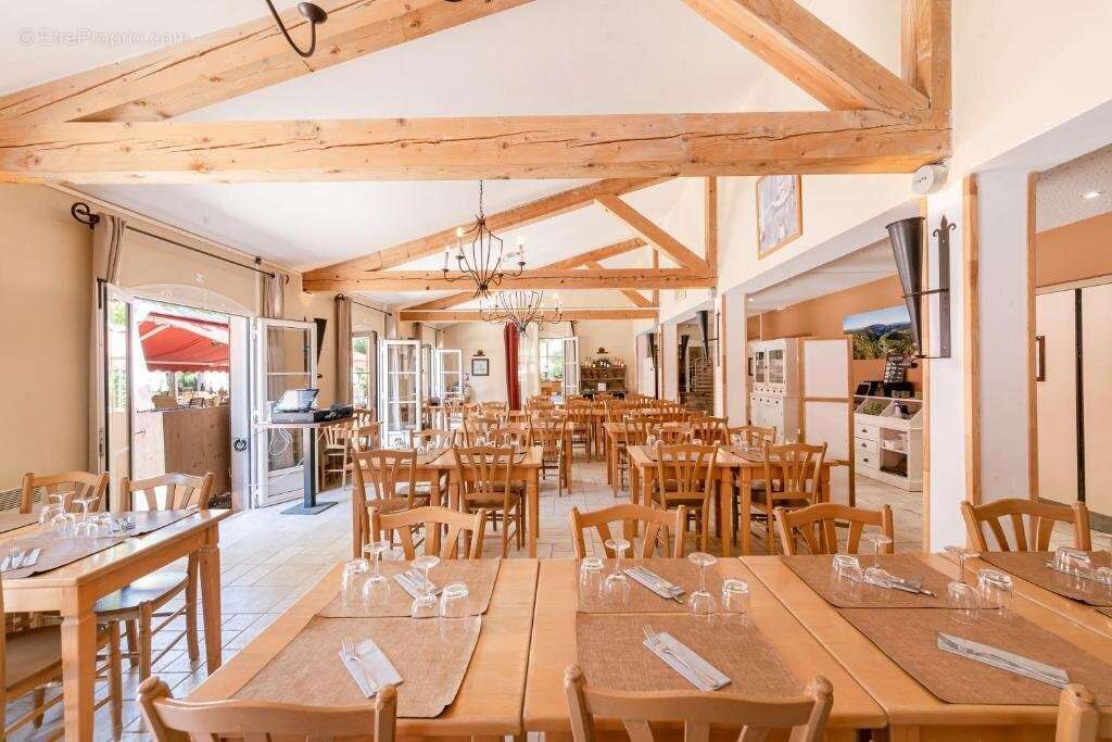INVESTISSEMENT LOCATIF  GROSPIERRES  Résidence Tourisme Pierre & Vacances Village Le Rouret - 5,58 % de rentabilité - photo 10