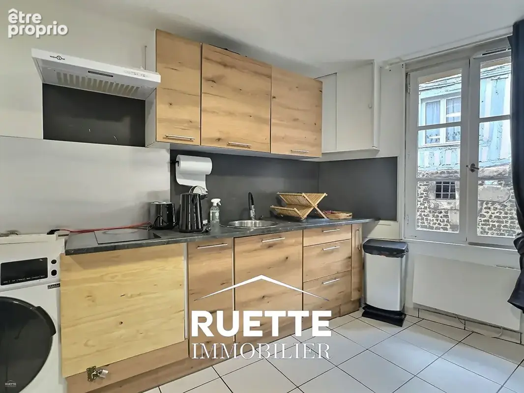 Immeuble Honfleur 6 pièce(s) 105 m2 - photo 3