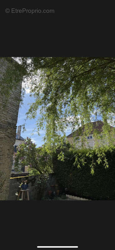 Maison à COURBAN