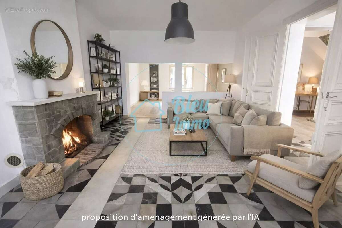 Maison à LUNEL-VIEL