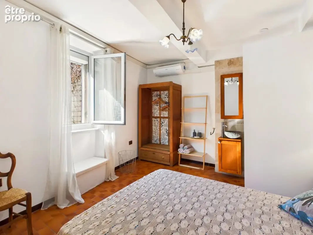 Une propriété d’exception, avec 5 chambres en suite et une terrasse ensoleillée - photo 10