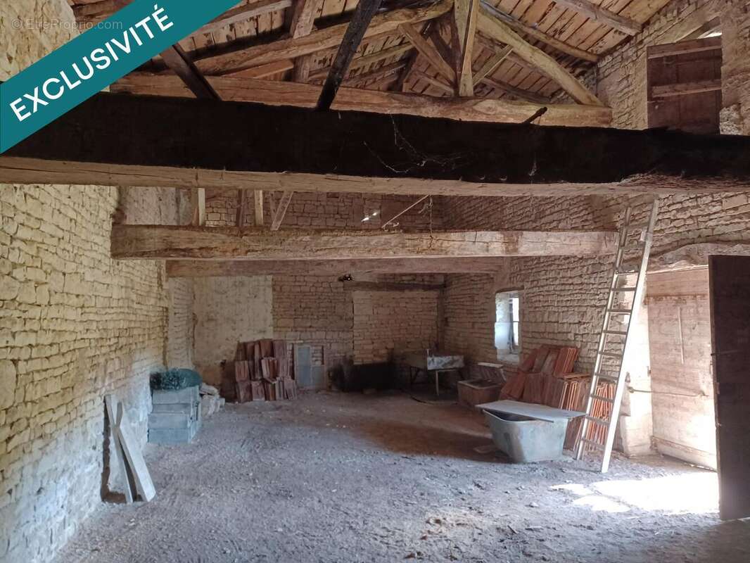 Photo 5 - Appartement à AIGRE