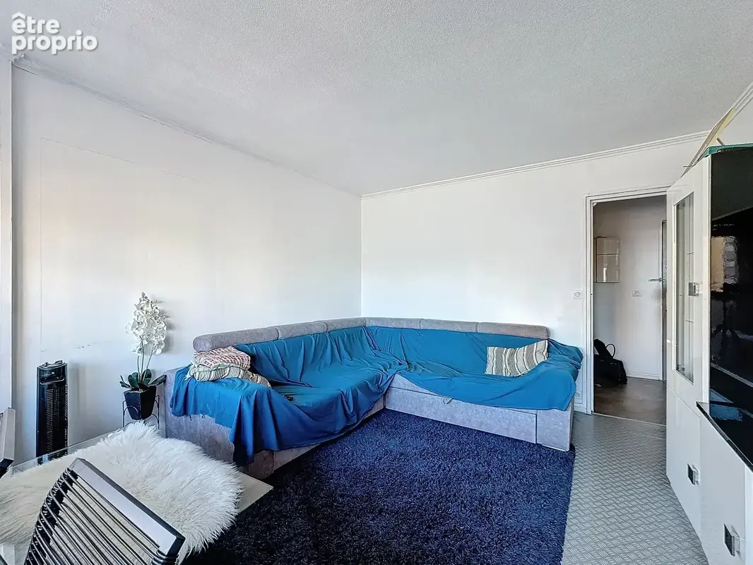 Appartement 64 m2 - 3 pieces - 2 chambres - photo 2