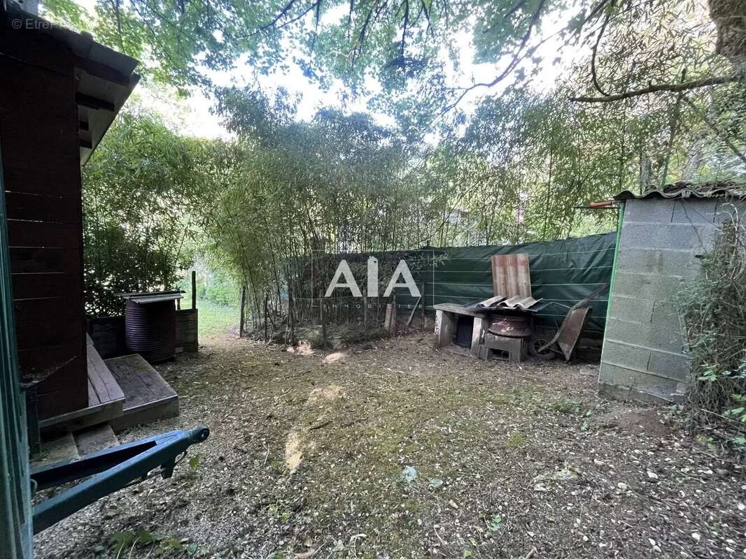Terrain à VILLOGNON