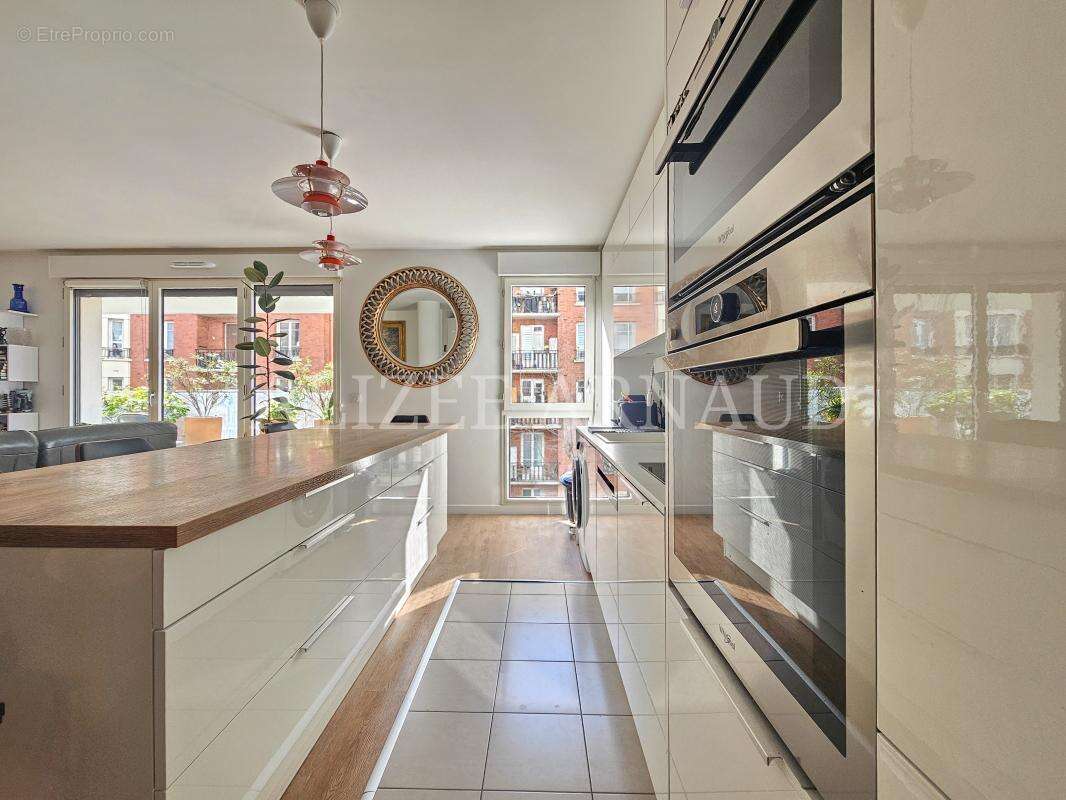 Appartement à ASNIERES-SUR-SEINE