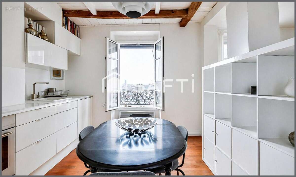 Photo 4 - Appartement à PARIS-18E