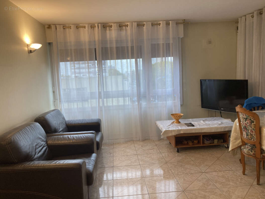 Appartement à SARCELLES
