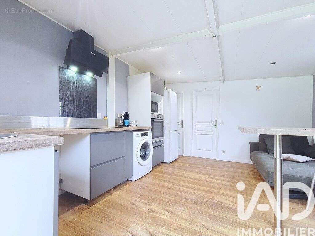 Photo 8 - Maison à VILLENEUVE-SAINT-DENIS