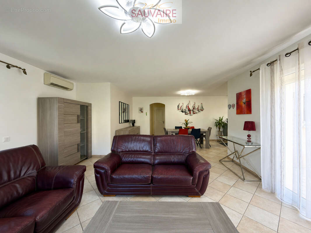 Villa 4 faces de plain-pied avec 3 chambres et garage - photo 5