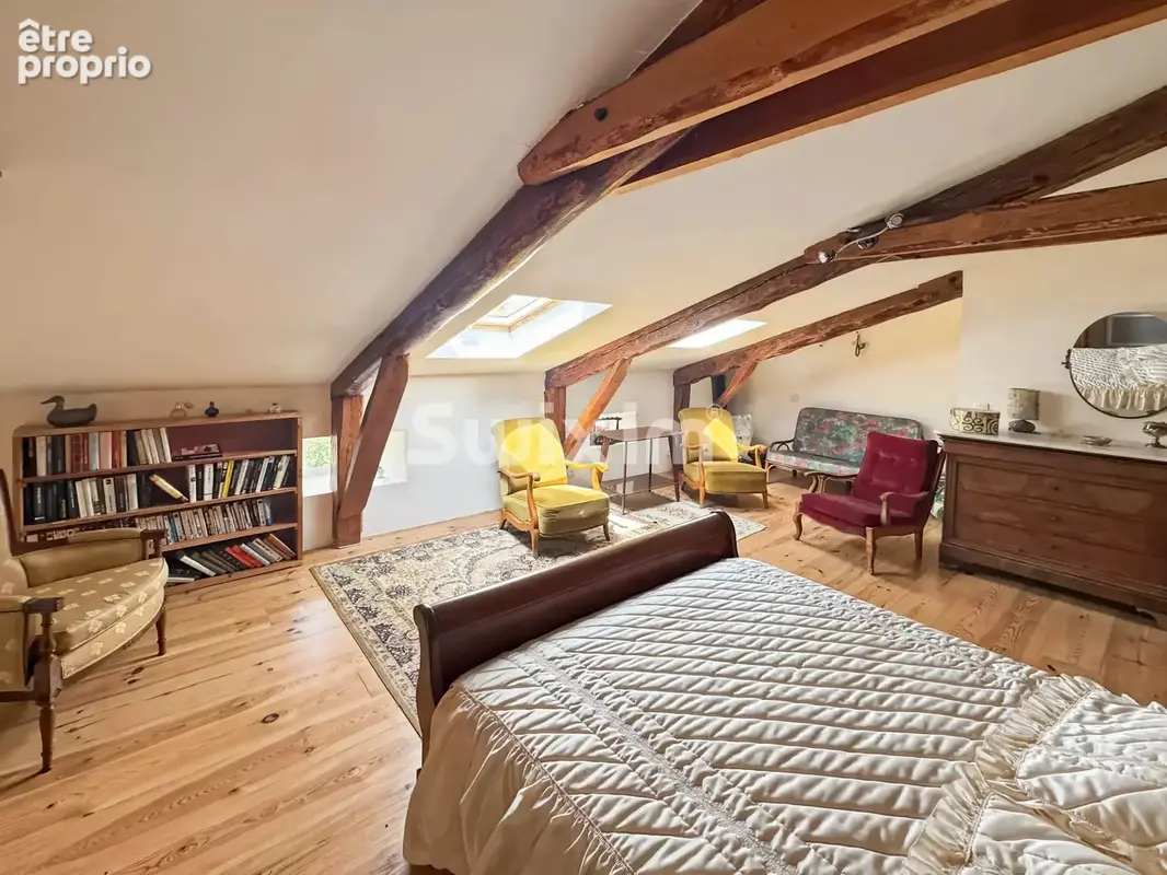 Maison de famille en pierre avec gîte, vue dégagée - photo 7