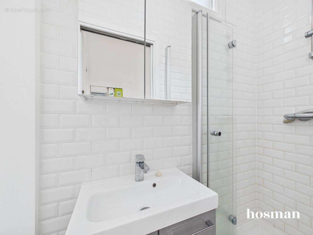 Appartement à PARIS-10E