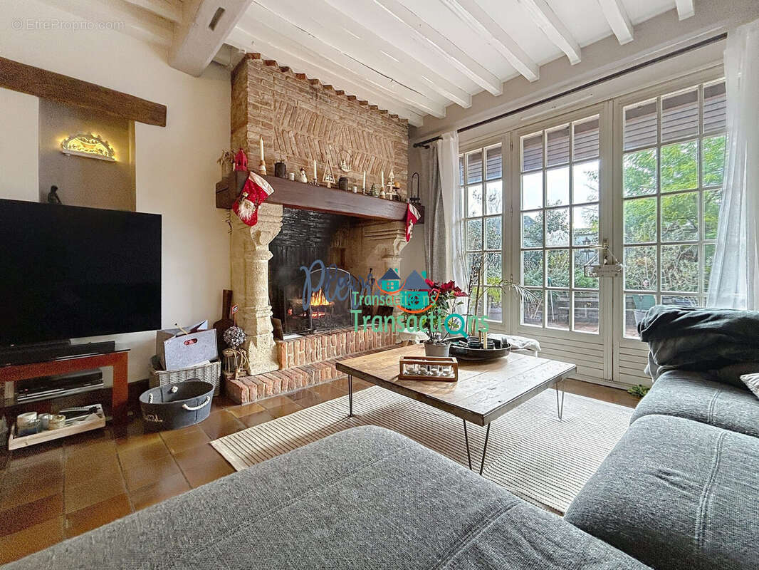 Maison à LILLEBONNE