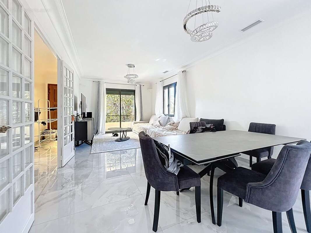 Maison à LE PONT-DE-CLAIX