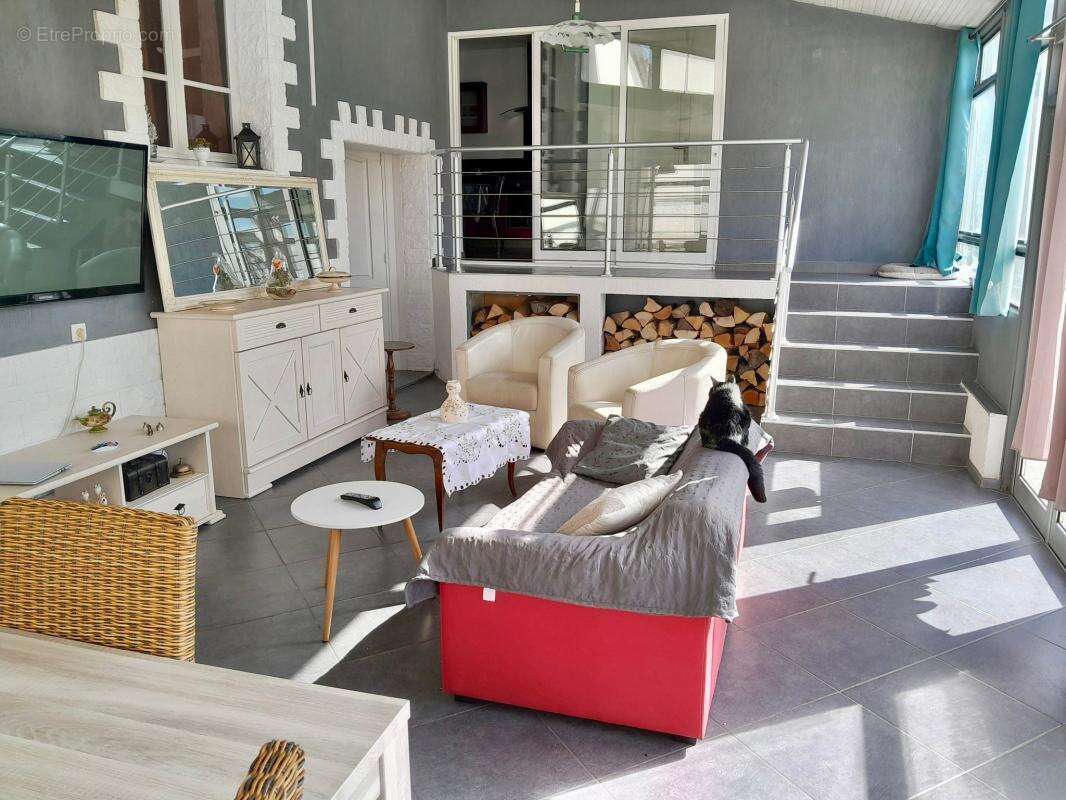 VENTE d'une maison T6 (135 m²) à TERGNIER - photo 4