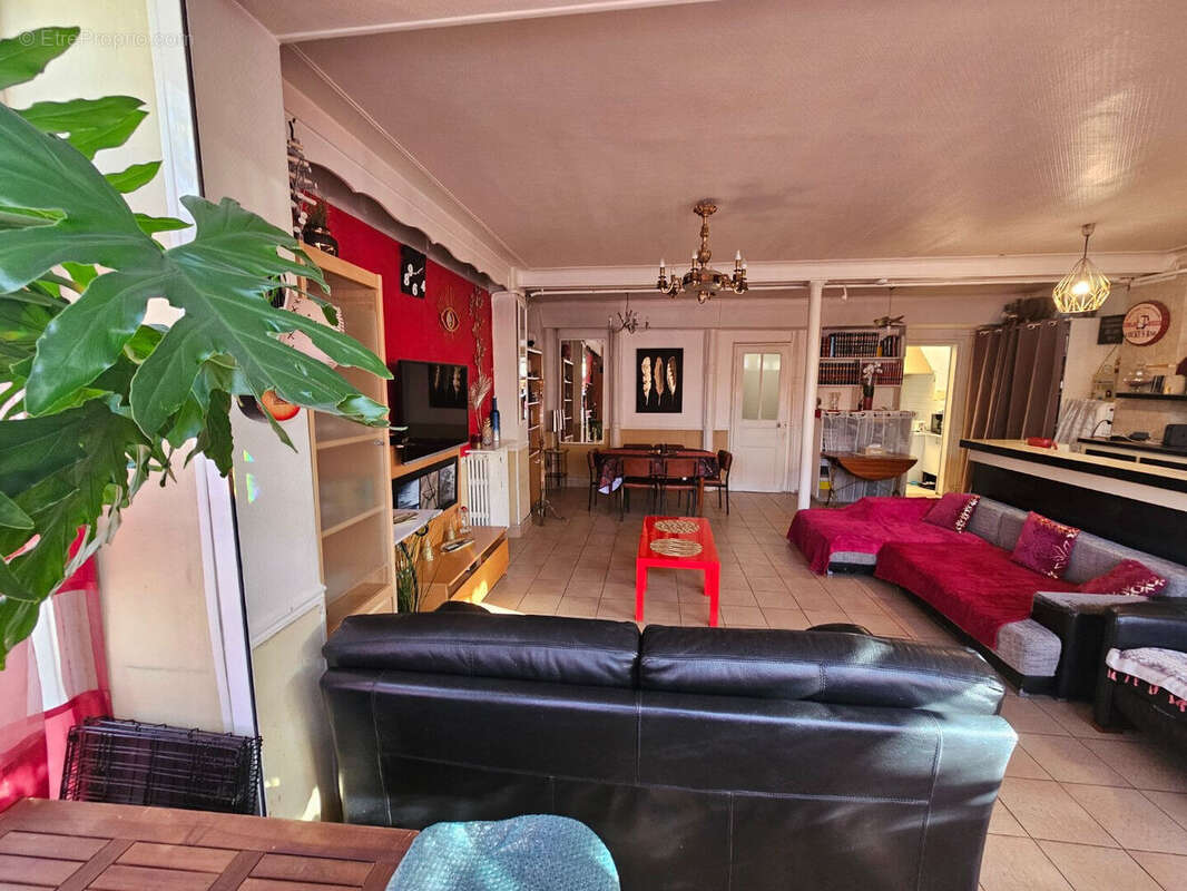 Commerce à JOINVILLE-LE-PONT