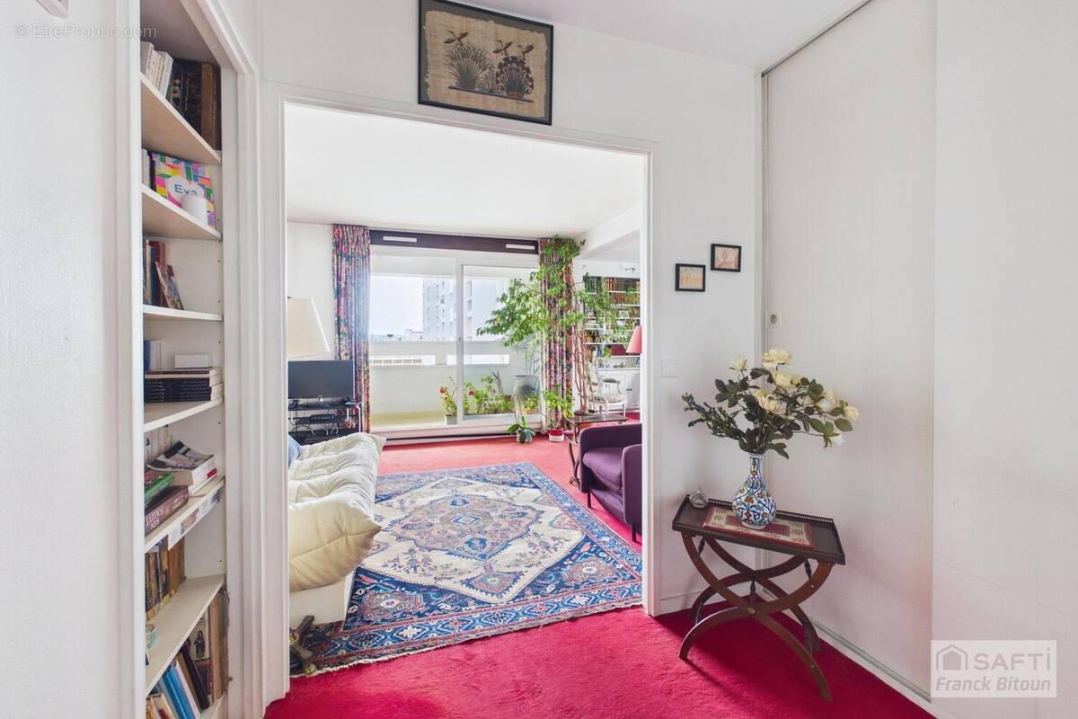 Photo 1 - Appartement à LEVALLOIS-PERRET