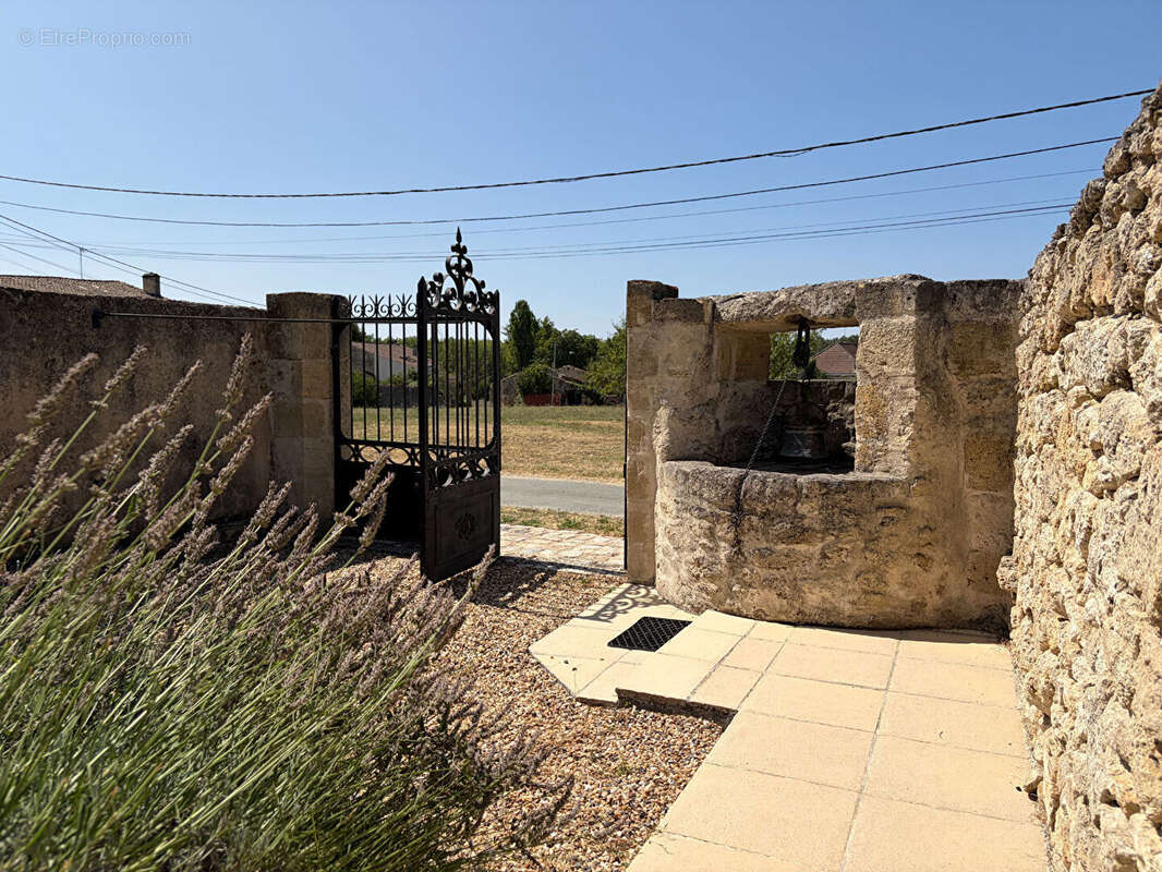 Logis historique et familial de caractère - photo 2
