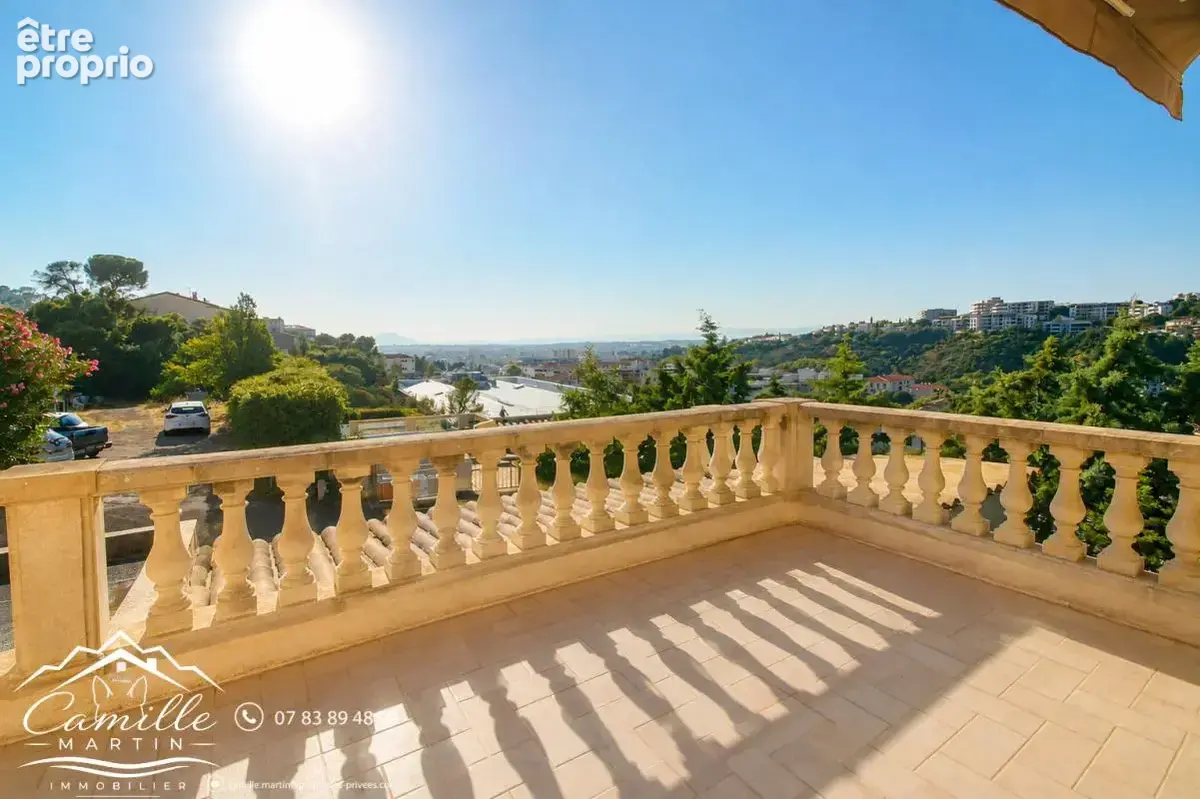 Appartement à SAINT-RAPHAEL