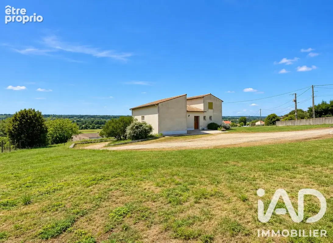 Photo 1 - Maison à SAINTE-EANNE