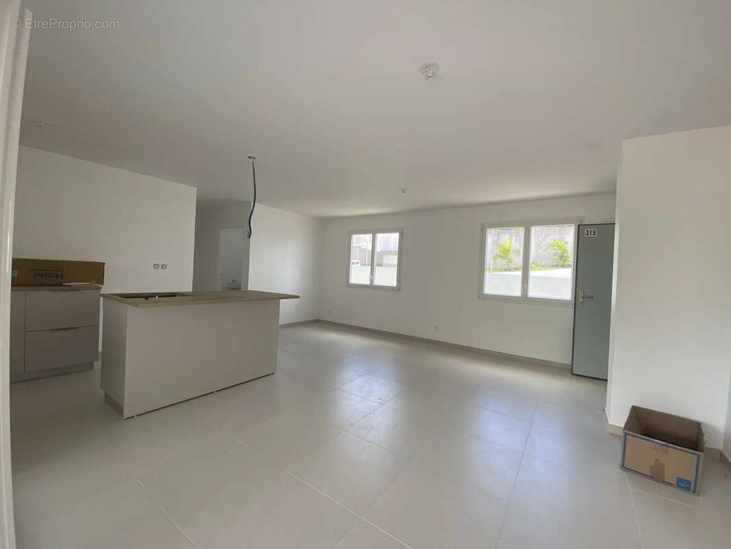 Appartement à LES TROIS-ILETS