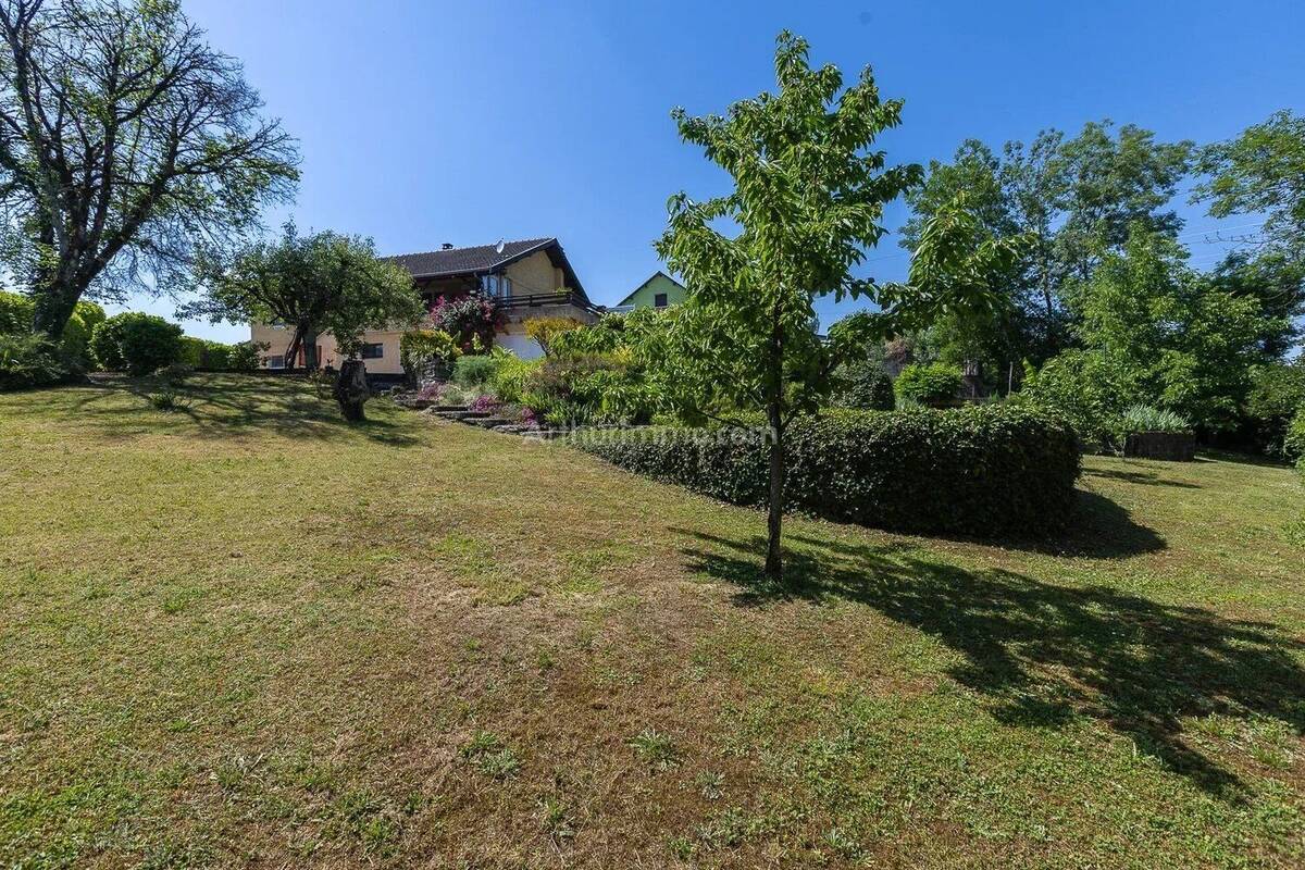 Maison à MONTALIEU-VERCIEU