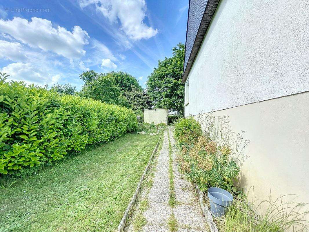 Maison à SAINT-GRAVE