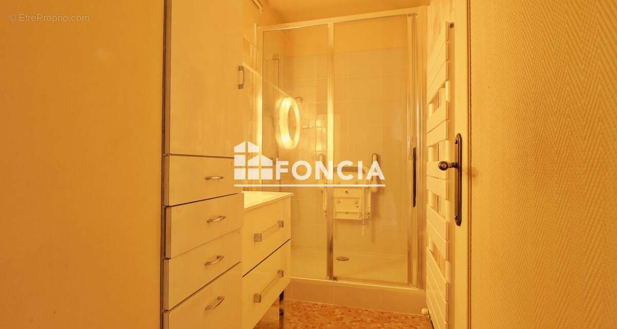 Appartement à SEVRES