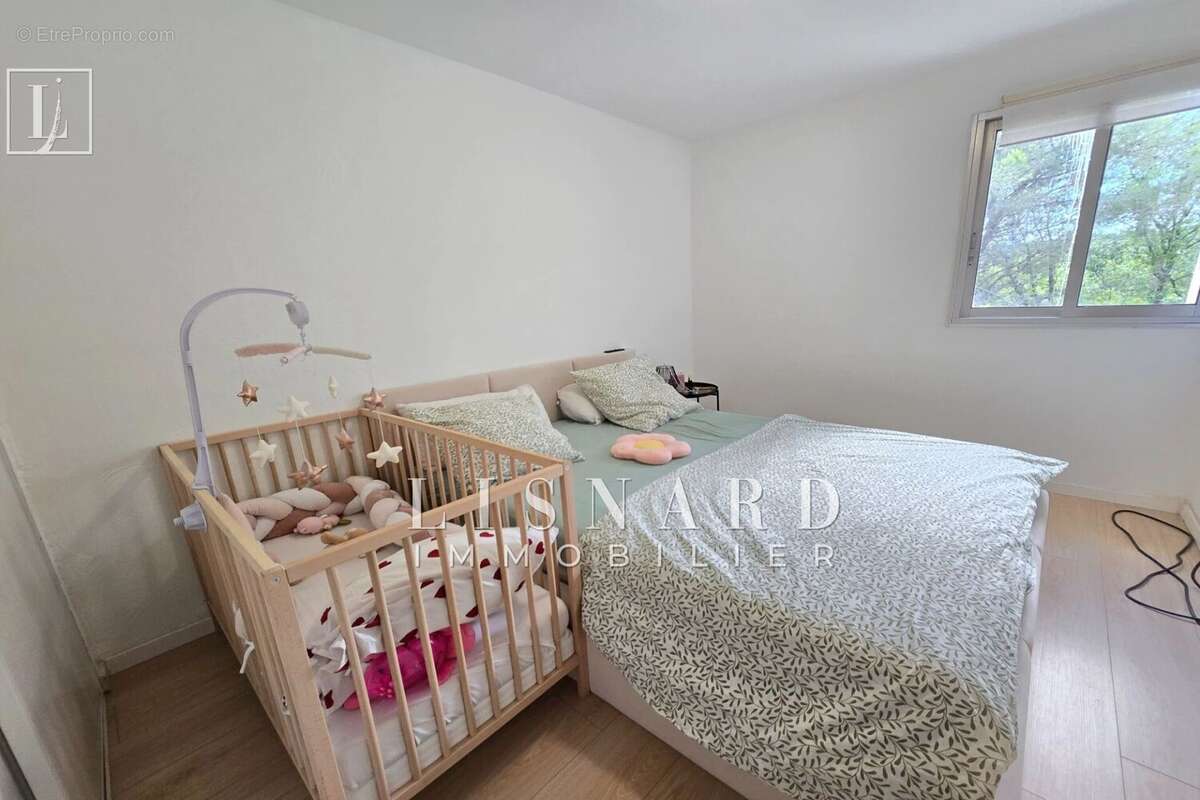 Appartement 63 m² à Vallauris  - photo 8
