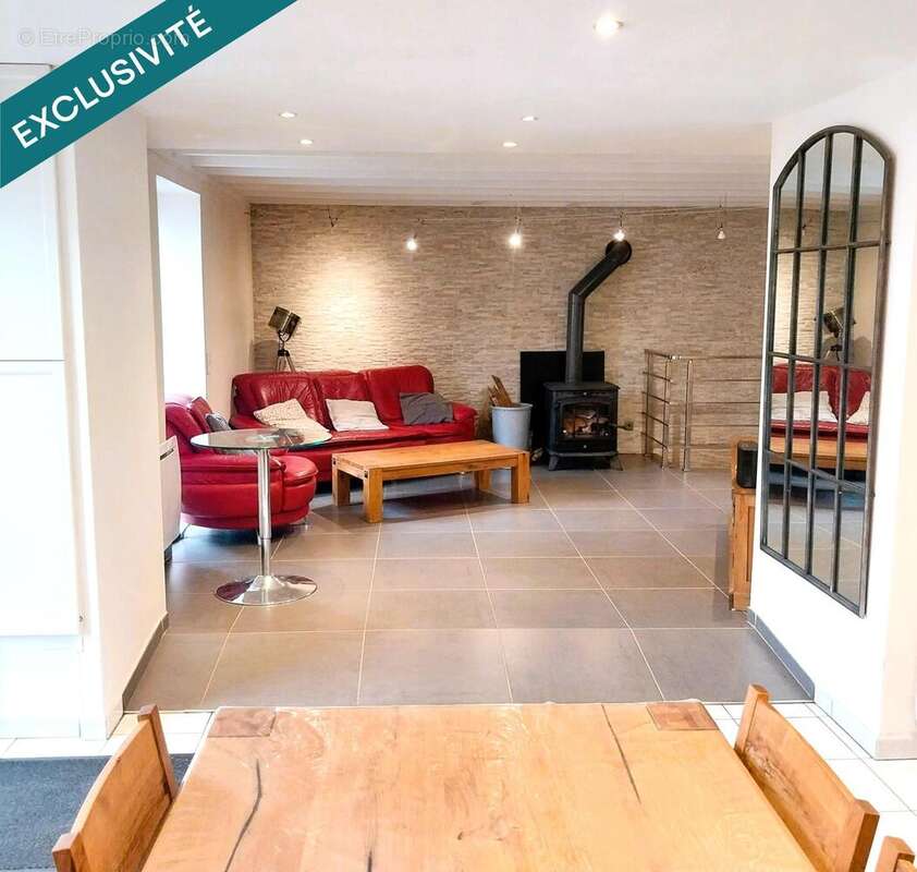 Maison 134 m² à Plesse  - photo 4