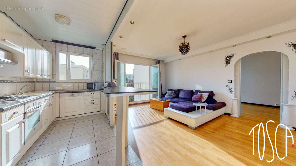 Appartement à THIAIS