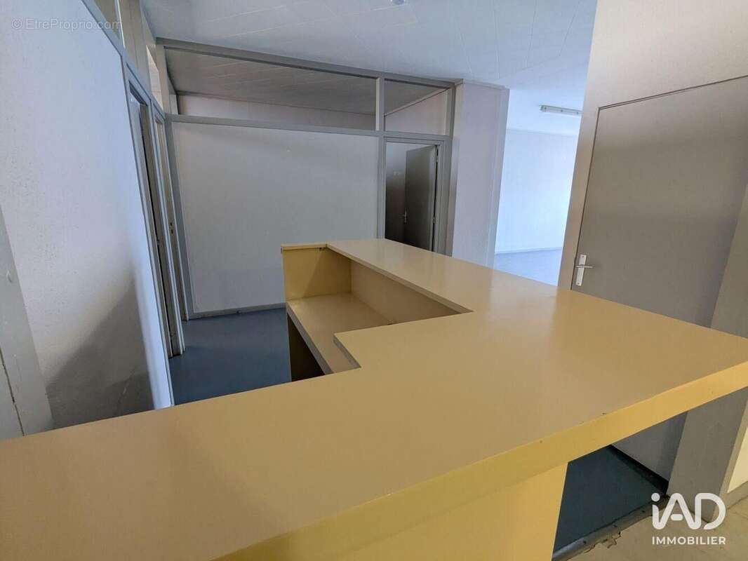 Photo 7 - Commerce à SAINT-ETIENNE