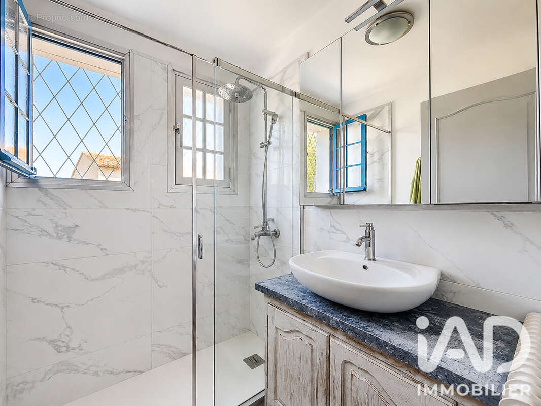 Maison 70 m² à Tanneron  - photo 8
