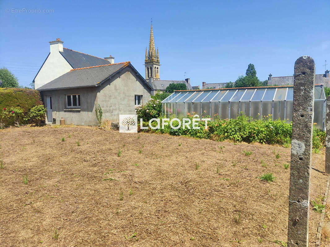 Belle opportunité ! Maison en pierre à fort potentiel ? 5 chambres avec vie de plain-pied, à 5 min de Guingamp - photo 2