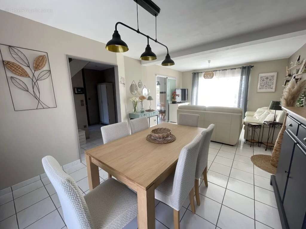Maison à TADEN