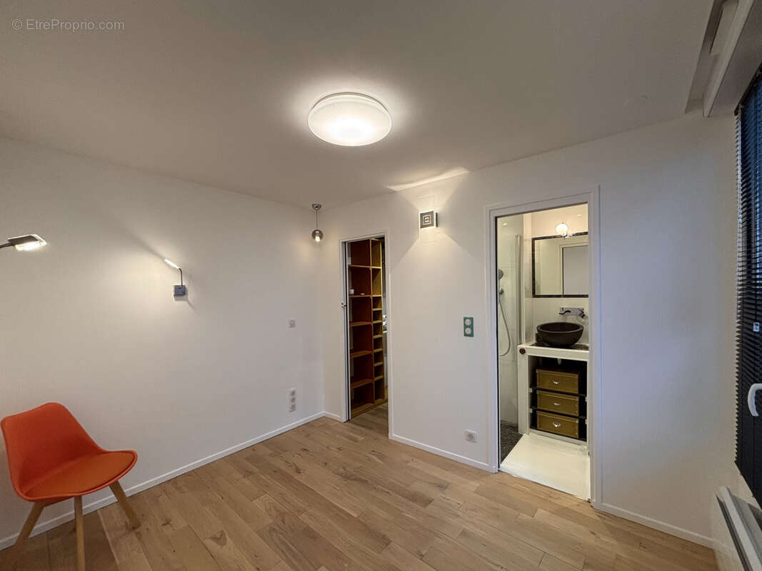 Appartement à PARIS-9E
