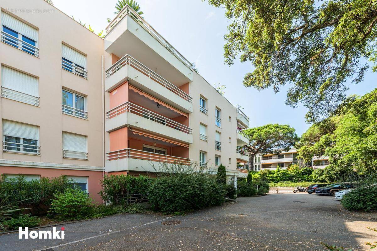 Appartement à VILLENEUVE-LOUBET