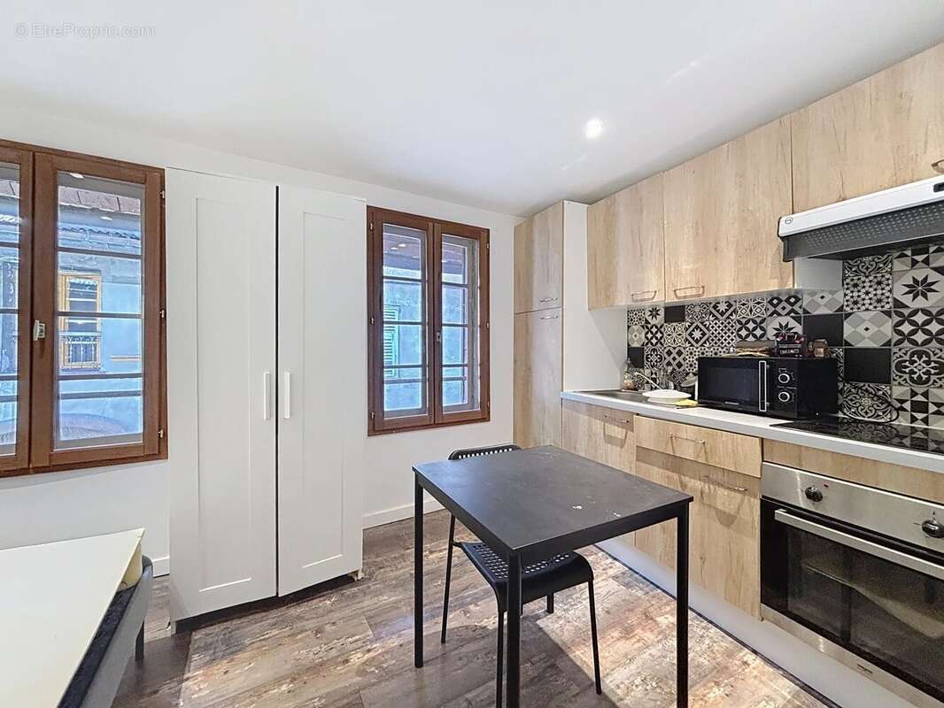 Appartement à SAINT-ETIENNE-DE-TINEE