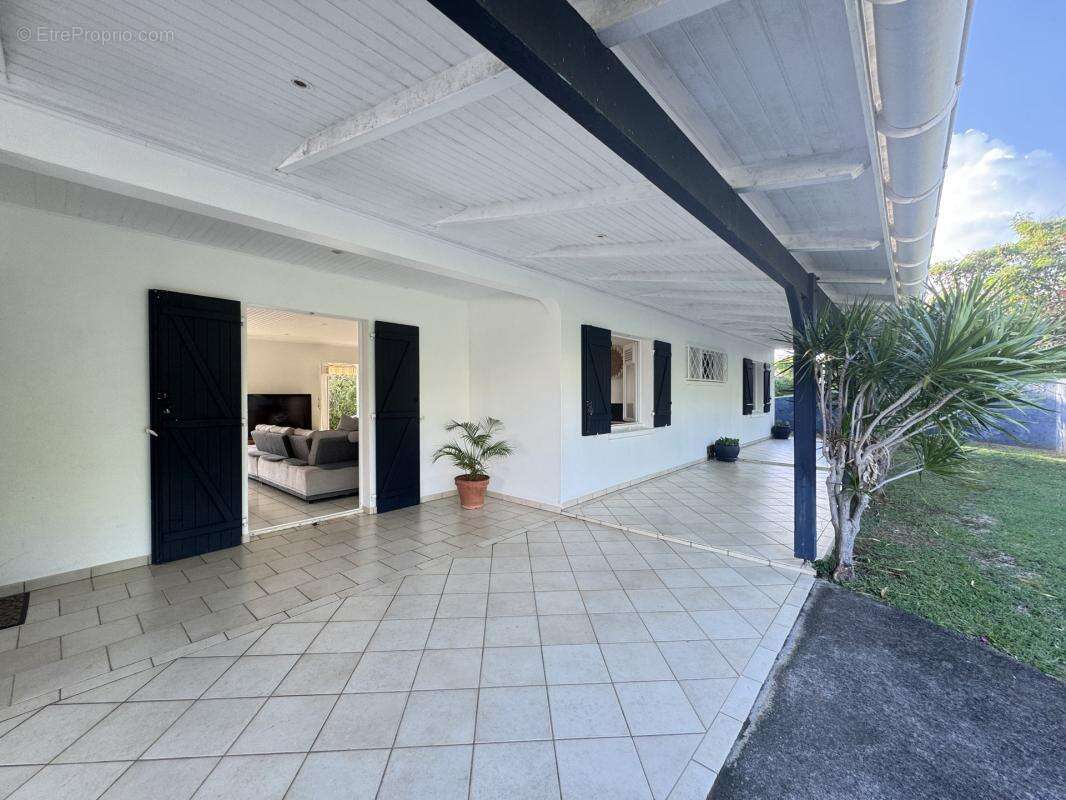 Maison à CASE-PILOTE