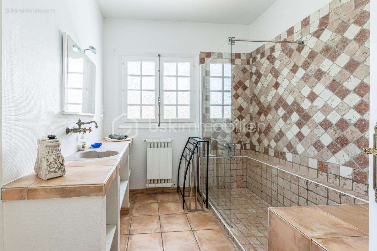 Rare à Portissol : maison avec piscine et vastes espaces, au calme d'un quartier recherché ! - photo 21