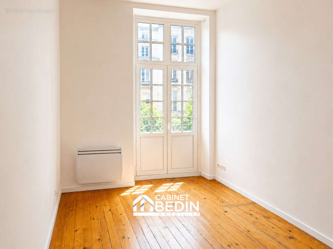 Appartement à BORDEAUX
