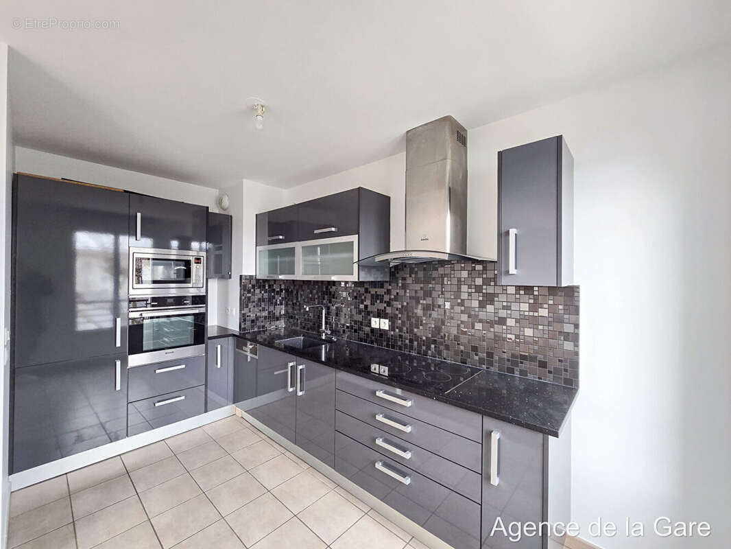 Appartement à MAISONS-LAFFITTE