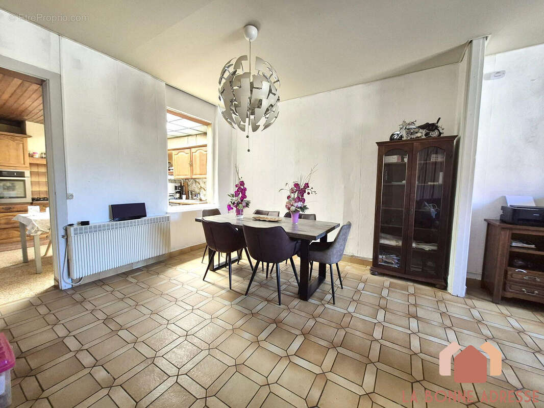 Maison 83 m² à Wattrelos  - photo 3