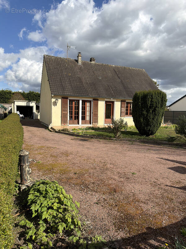 Maison à FOUILLOY